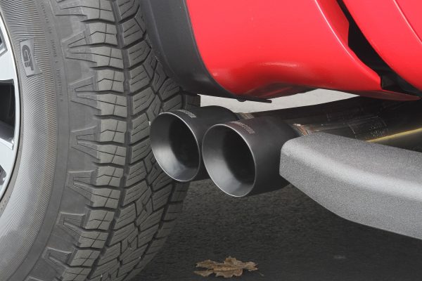 Flowmaster Exhaust Nissan Titan 5.6L (17-24) 3.0  Catback Dual Same Side Out Exit - Flow FX 718105 Online now